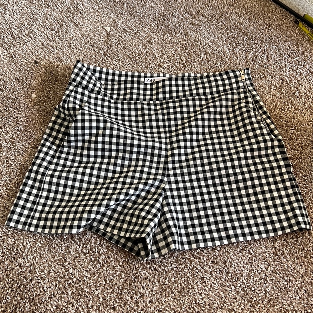 Zara gingham shorts size m